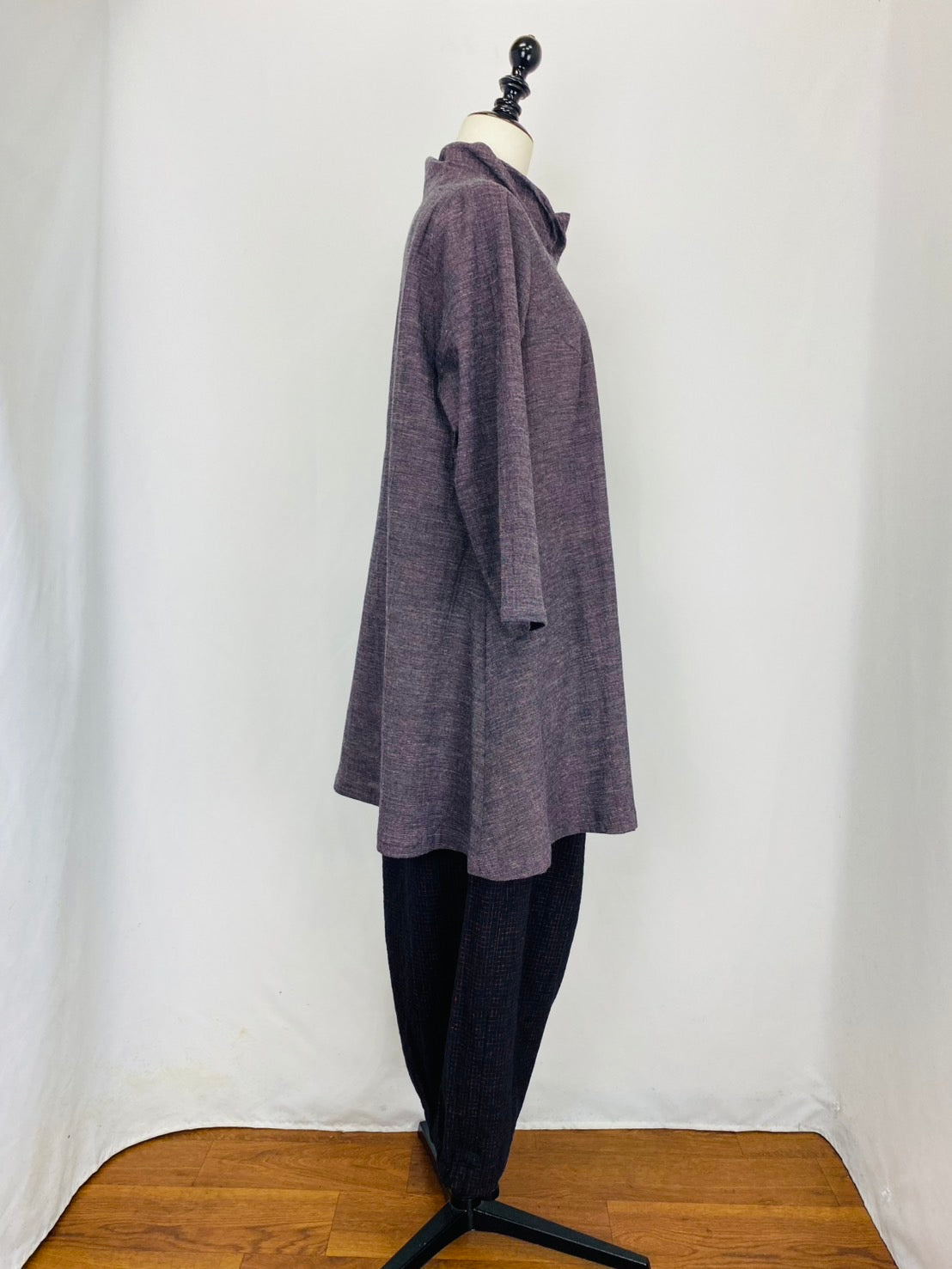 【遠州織物】ひねり襟のチュニック　先染め楊柳　252101