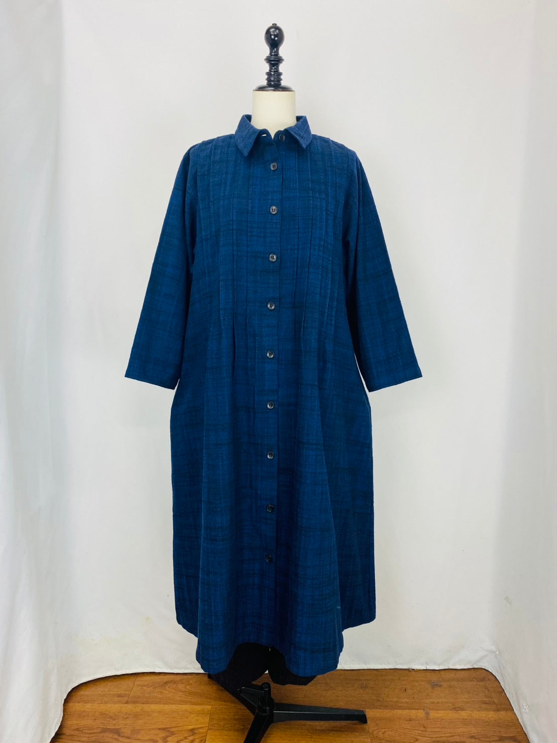 【遠州織物】 ピンタックのワンピース　2カラー　逆スラブ　252091