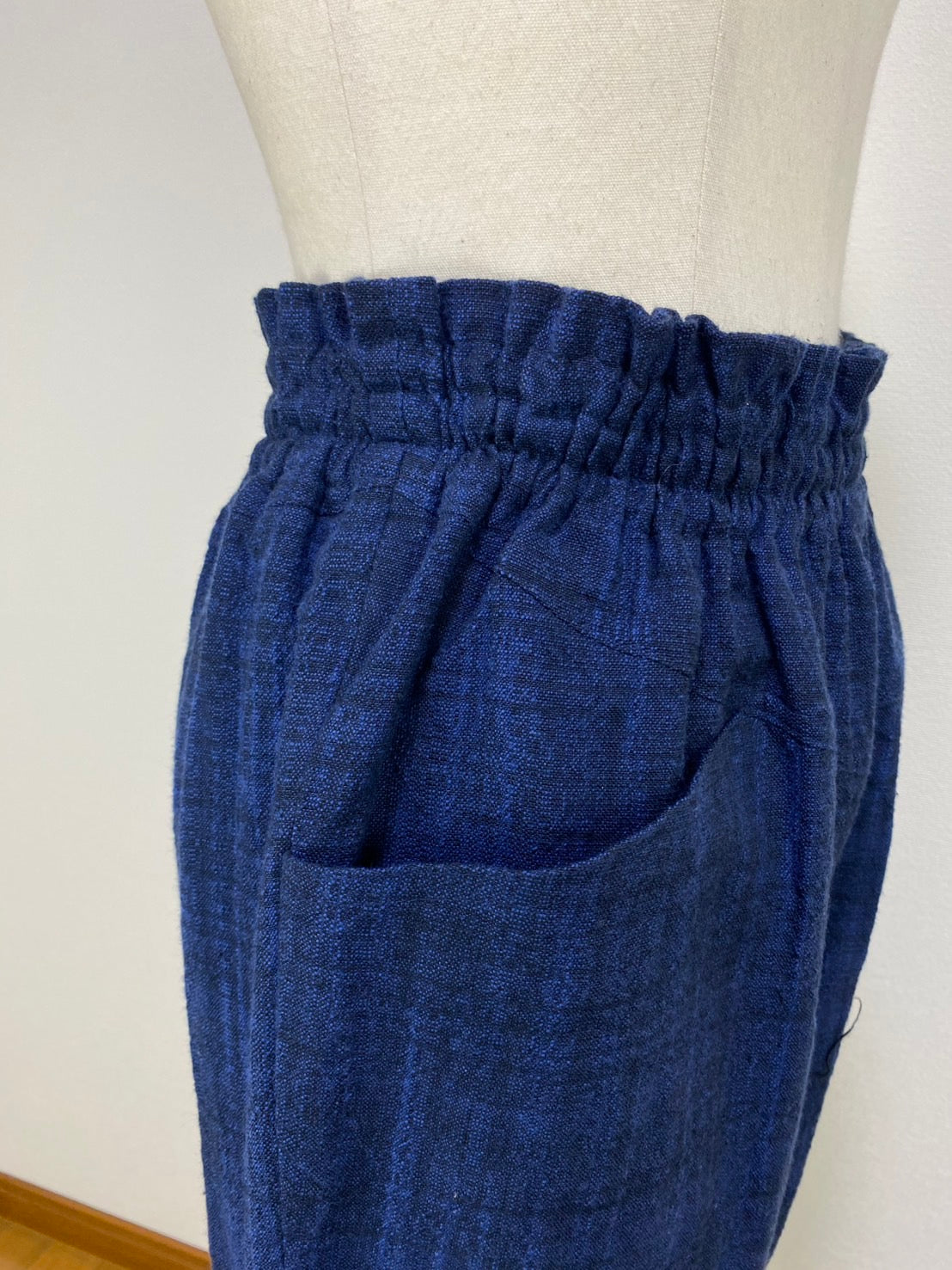 【遠州織物】ヨーク切替えパンツ　2カラー　逆スラブ　245051