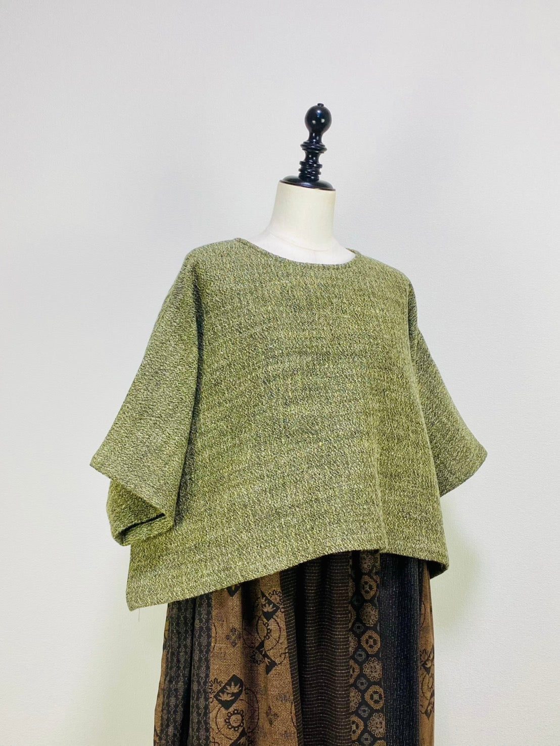 【遠州織物】ゆったりポンチョ　２カラー　綿ウール麻二重織　204022