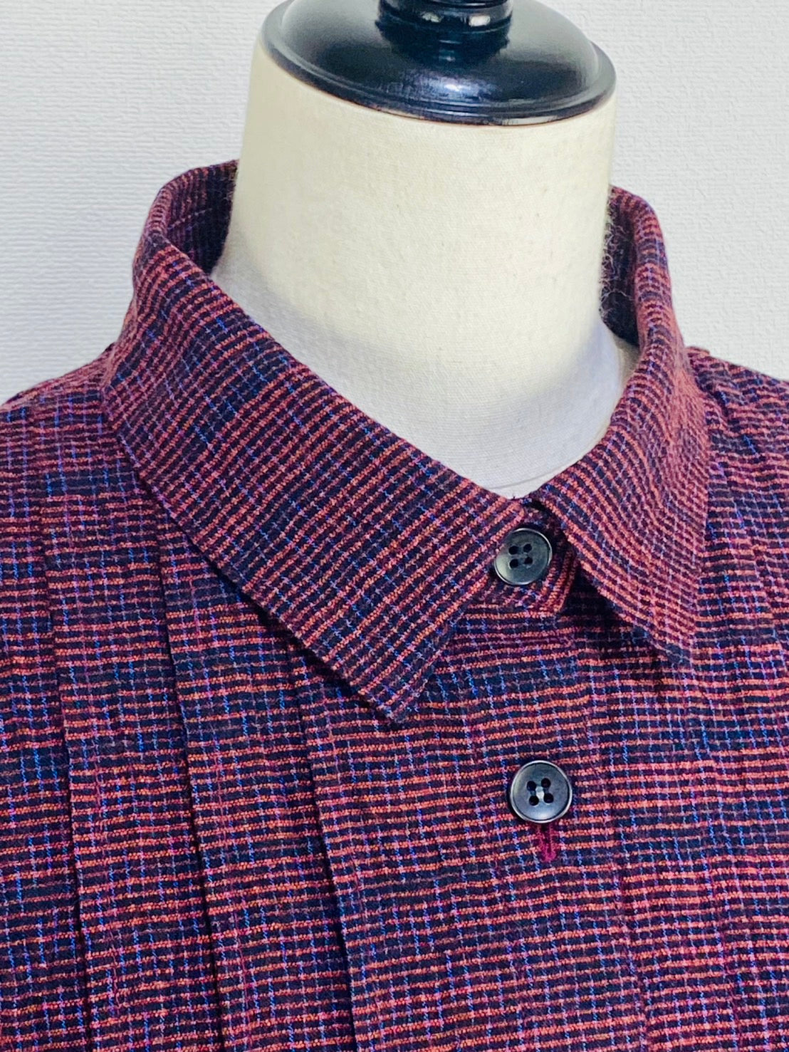 【遠州織物】ピンタックのワンピース　2カラー　みじん絣楊柳　252091