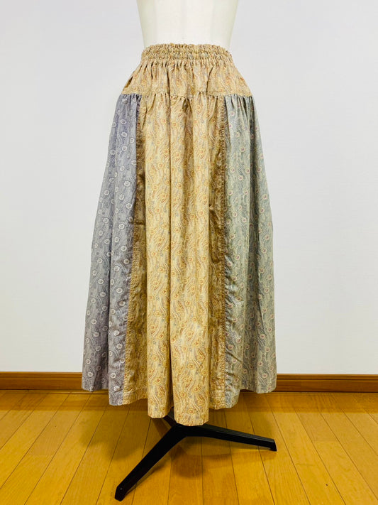 【YUWA】　切替ギャザースカート　ペイズリー花柄　シャーティング　245044
