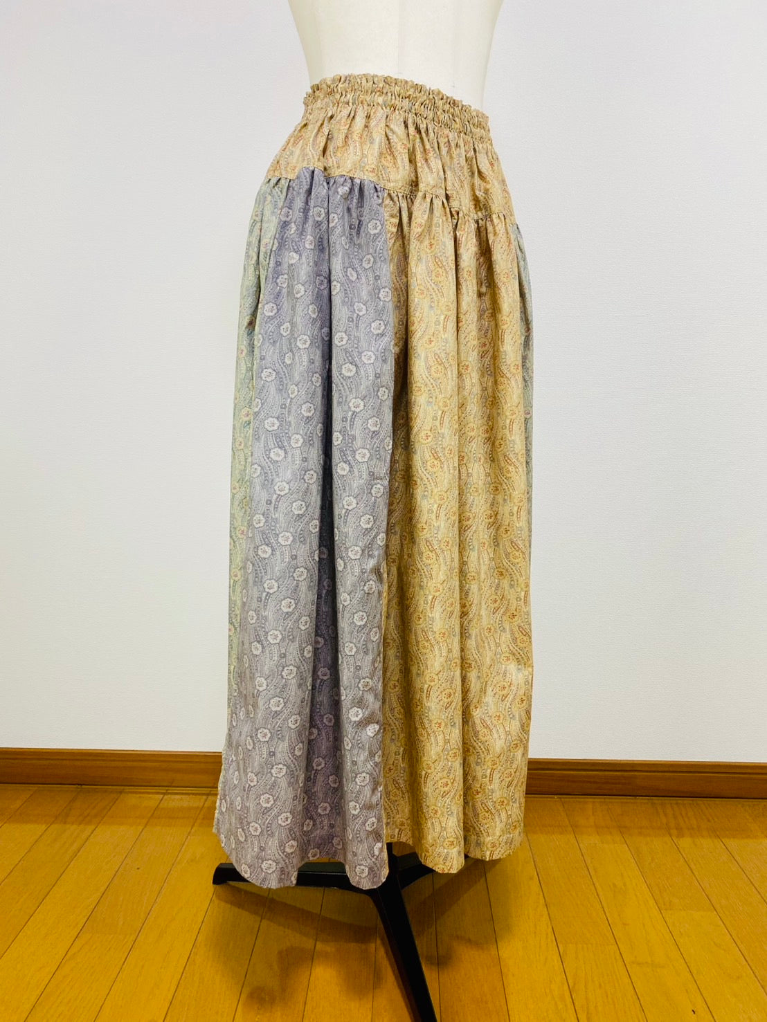 【YUWA】　切替ギャザースカート　ペイズリー花柄　シャーティング