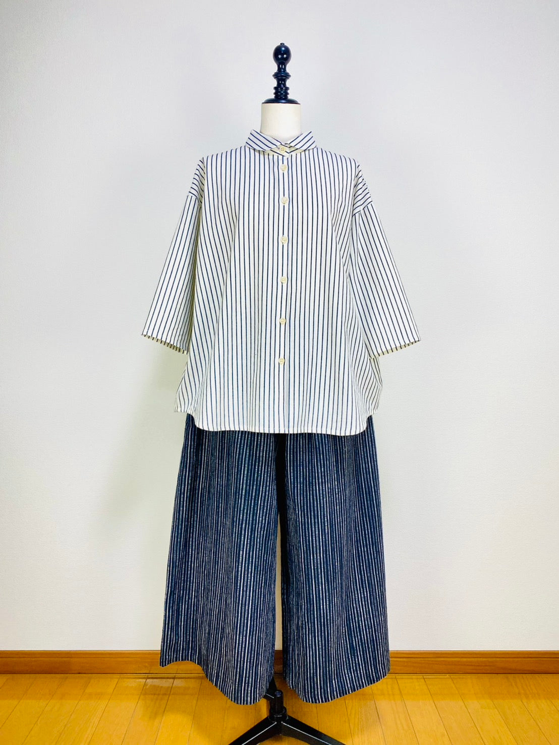【岡山インディゴ】丸襟ゆったりブラウス　7分袖　２柄　先染めストライプ　SU19108