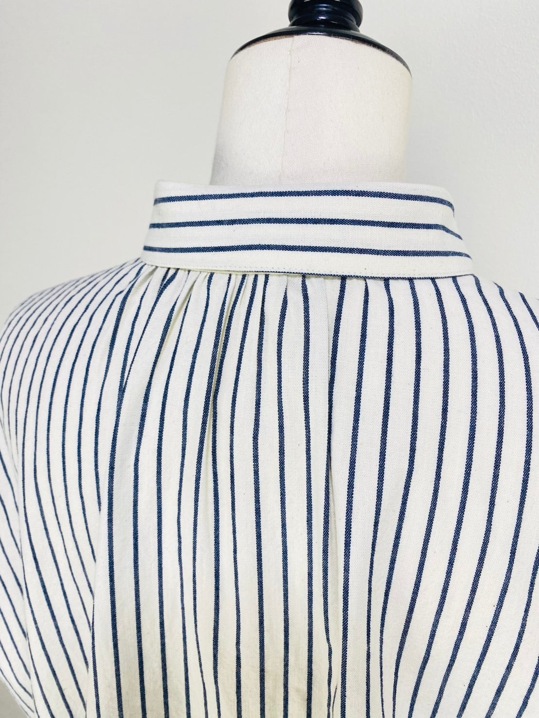 【岡山インディゴ】丸襟ゆったりブラウス　7分袖　２柄　先染めストライプ　SU19108