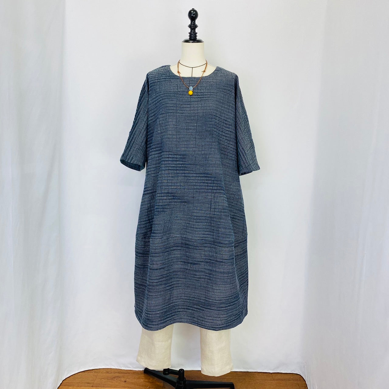 【遠州織物】　切替えビッグワンピース   3カラー　遠州織物　青みじん絣楊柳　逆スラブ  232011