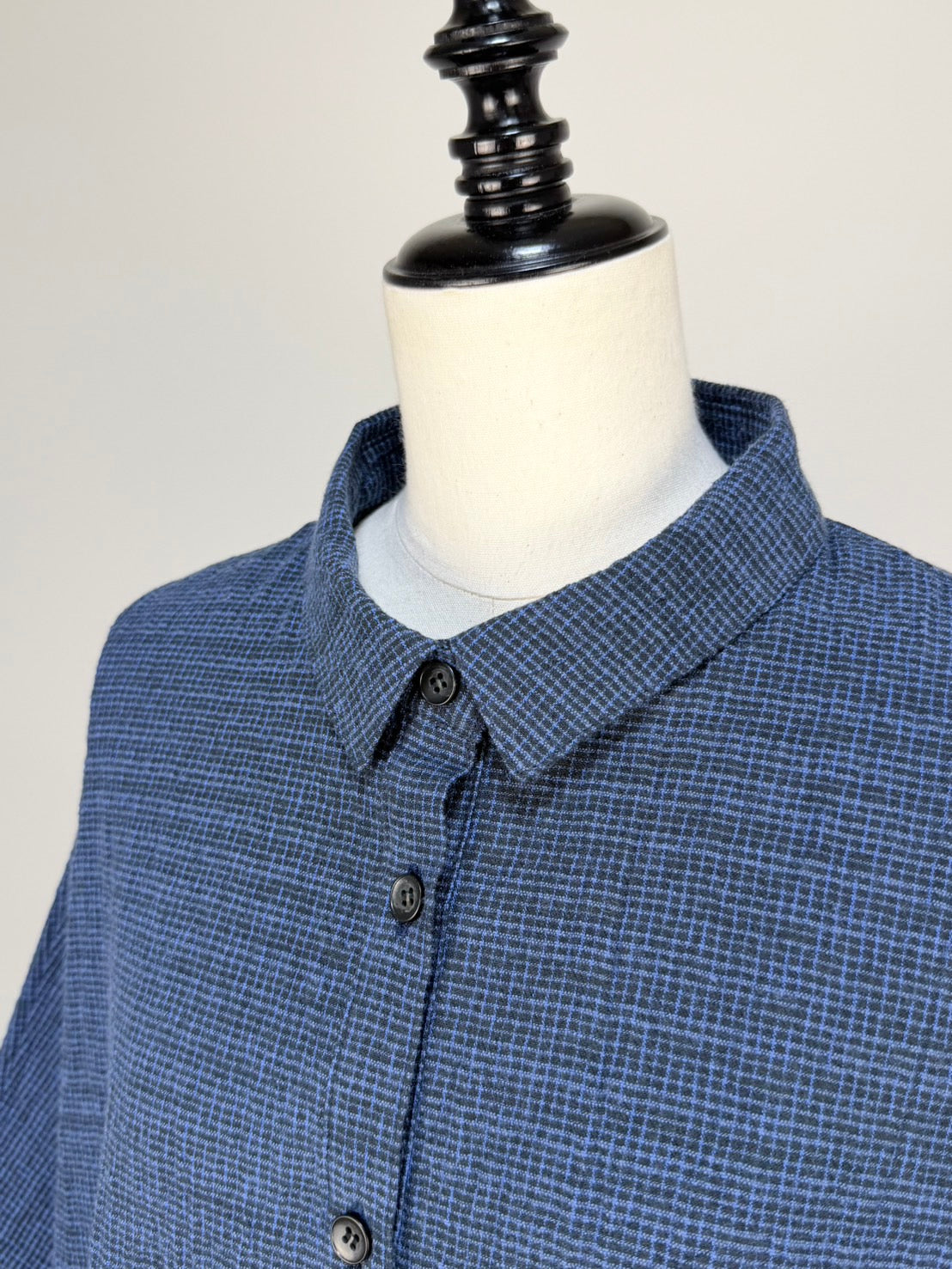 【遠州織】前開きワイドブラウス　2カラー　みじん絣楊柳　243031